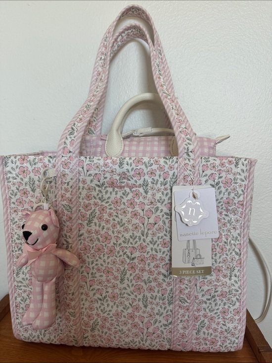Nanette Lepore Handbags - Nanette Lepore Pink Floral Tote Bag